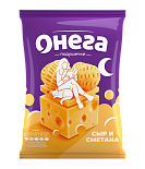 Снеки Онега Сырные подушечки со вкусом сметаны и сыра
